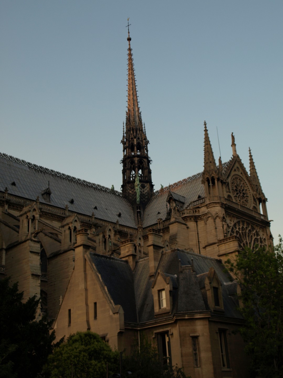 Tall Center Spire